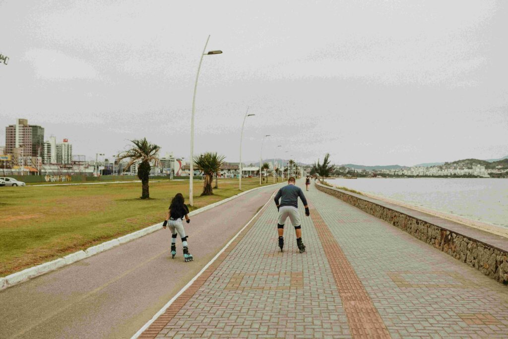 Passeio na beira-mar em Campinas, São José
